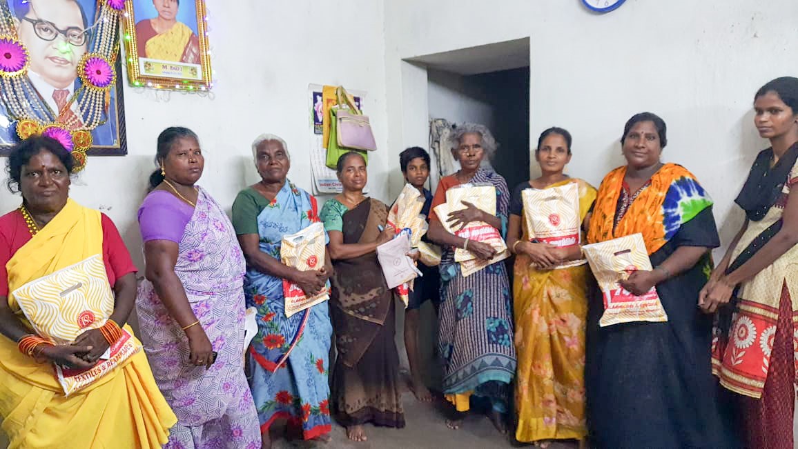 30 SAREES provided to THENDRAL MOVEMENT for widow’s