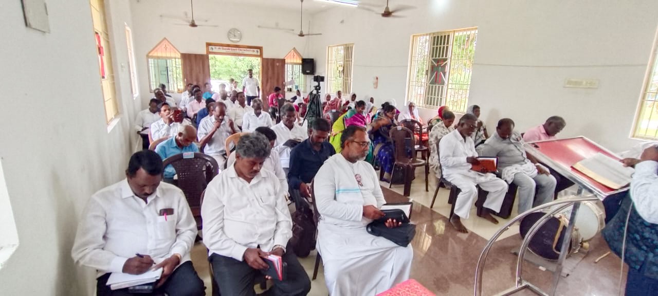 Sponsored Food For The Pastors Meeting Held At Mayiladuthurai On 05.08.2025.